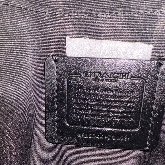 COACH SULLIVAN CROSSBODY IN SIGNATURE CANVAS - Picture 14 of 14